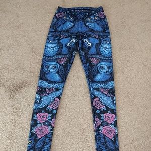 Lotus leggings sz L